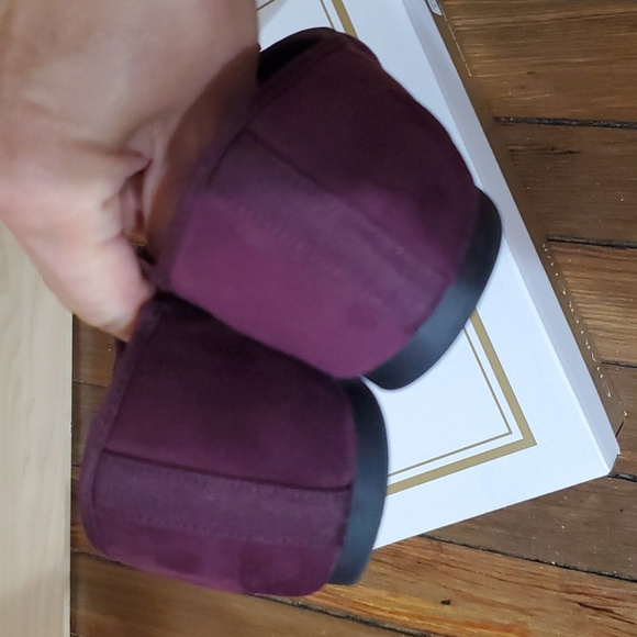 Kimmie Deconstructed Loafers - Picture 8 of 15